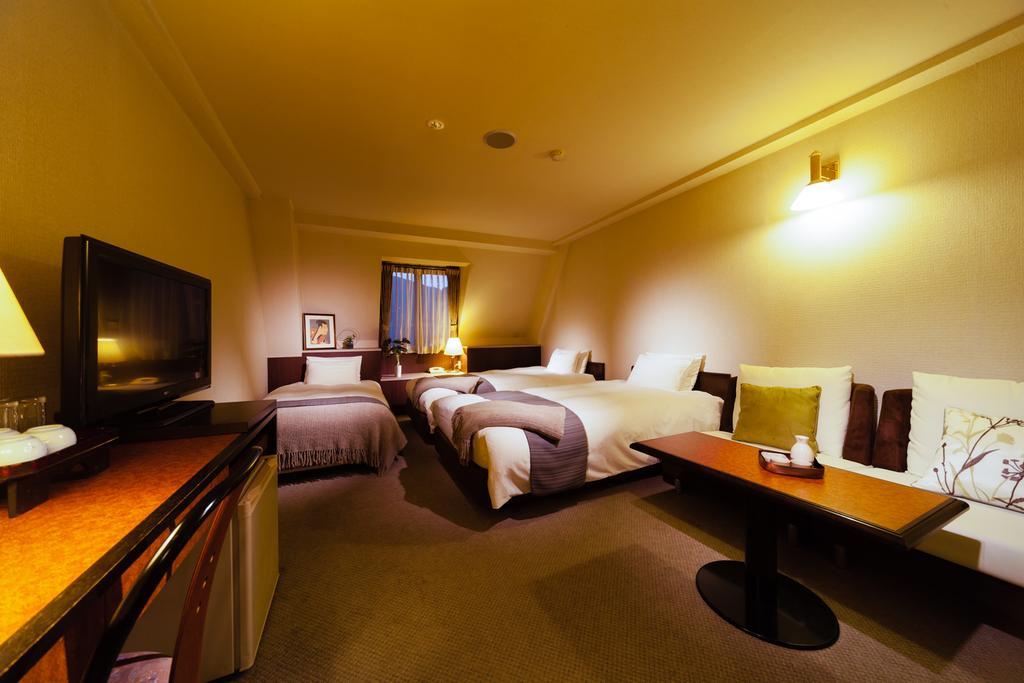 Hakuba Springs Hotel מראה חיצוני תמונה